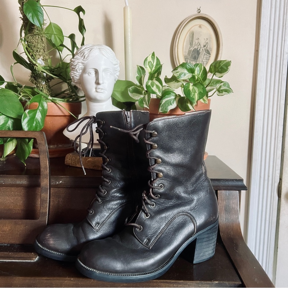 Vintage Eastman lace up leather boot